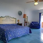 阿拉斯纳岩石酒店 酒店