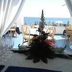 阿拉斯纳岩石酒店