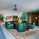 阿拉斯纳岩石酒店