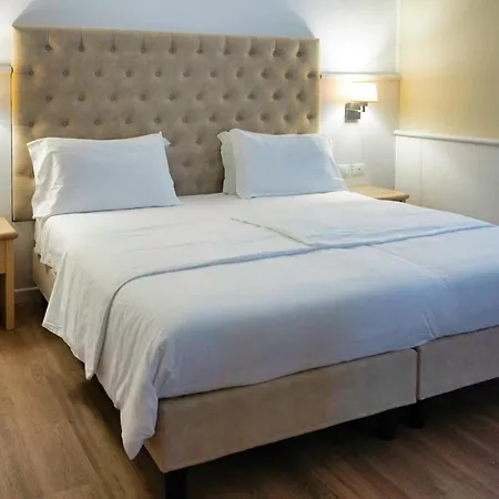 Arathena Rocks Otel 4*