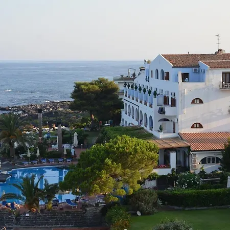 Otel Arathena Rocks 4*