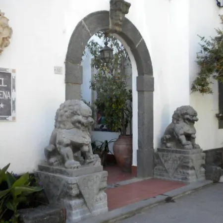 Otel Arathena Rocks Giardini Naxos