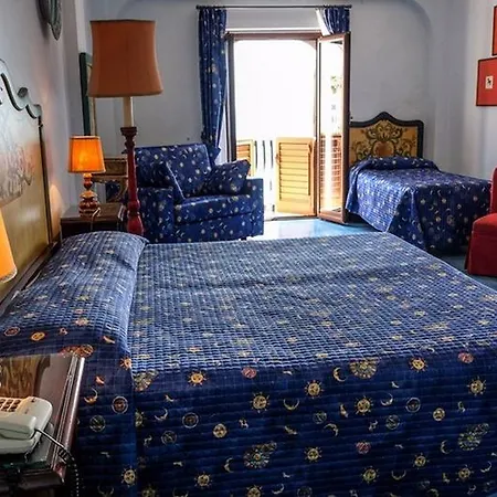 Arathena Rocks Giardini Naxos