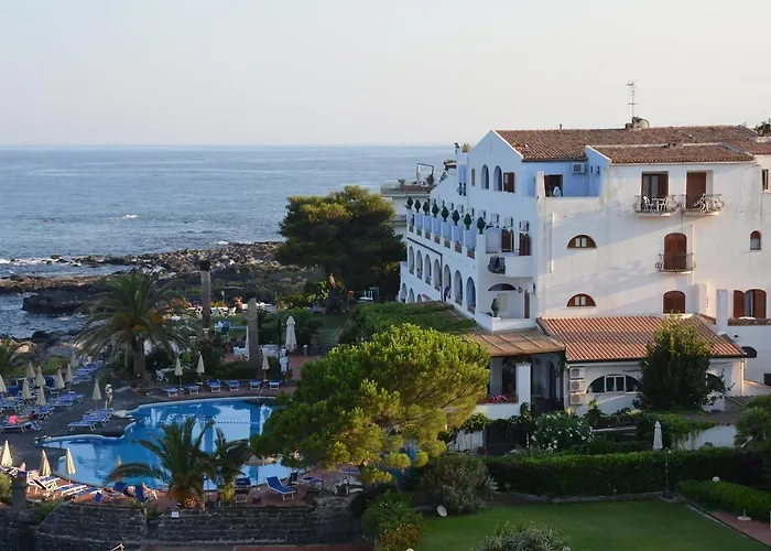 Hotel Arathena Rocks 4*