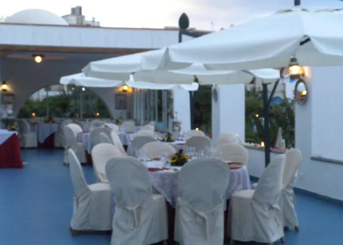 Hotel Arathena Rocks