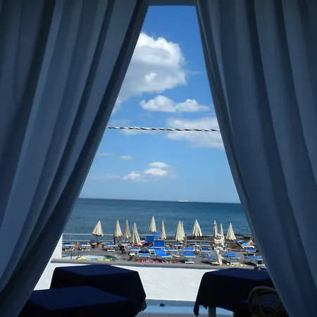 Hotel Arathena Rocks