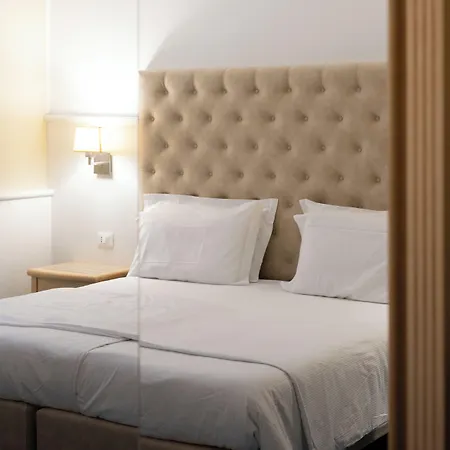 Arathena Rocks Hotel 4*