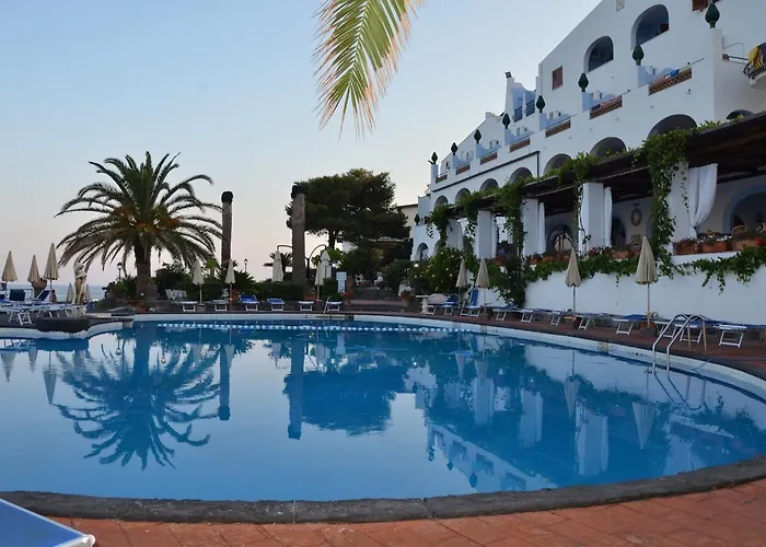 Hotel Arathena Rocks Giardini Naxos