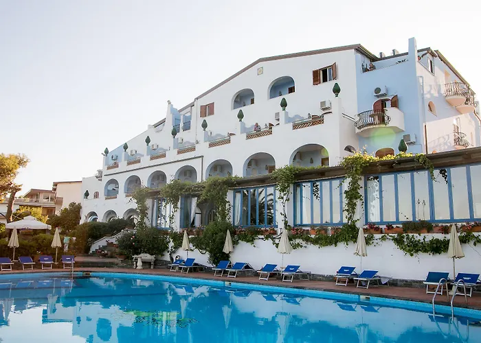 Arathena Rocks Hotel