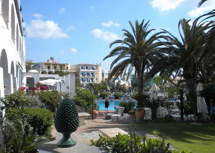 Hotel Arathena Rocks Giardini Naxos