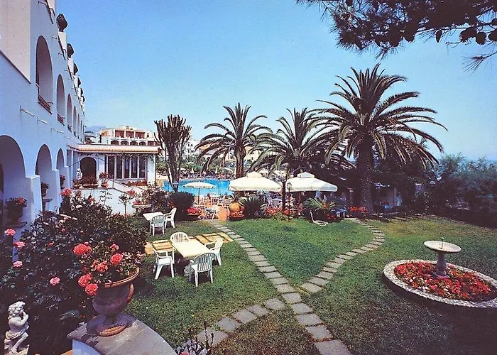 Hotel Arathena Rocks