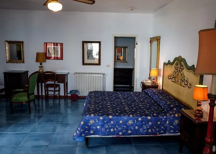 Hotel Arathena Rocks 4*