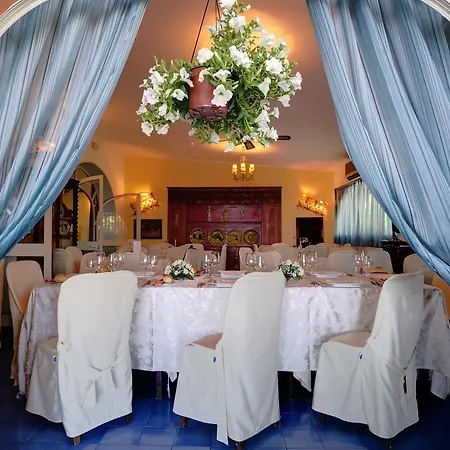 Hotel Arathena Rocks